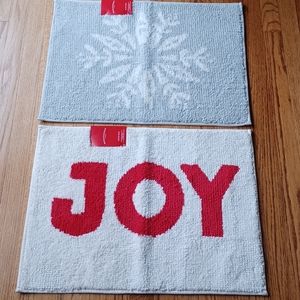 NWT 2 Piece Target Holiday Bath Rug Set